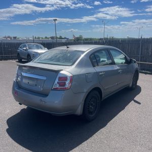 NISSAN SENTRA 2.0 S - 8