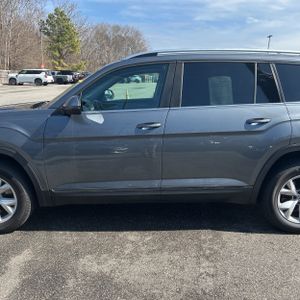 VOLKSWAGEN ATLAS V6 SE - 3