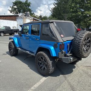 صورة 5 لـ 2015 JEEP WRANGLER UNLIMITED SAHARA