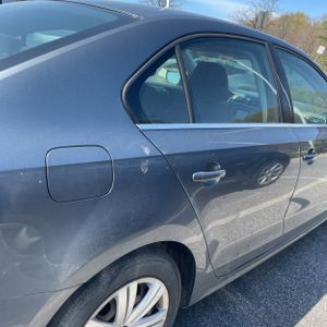 VOLKSWAGEN JETTA S 4D SEDAN - 9