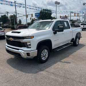 صورة 1 لـ 2025 Chevrolet SILVERADO 2500HD LT