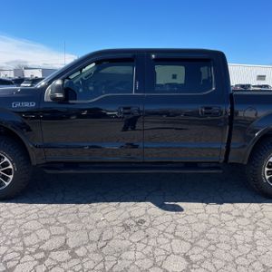 FORD F-150 XLT - 4