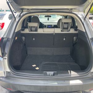 صورة 41 لـ 2022 Honda HR-V LX