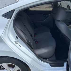 2015 Hyundai ELANTRA SE thumbnail 32
