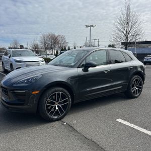 PORSCHE MACAN - 3