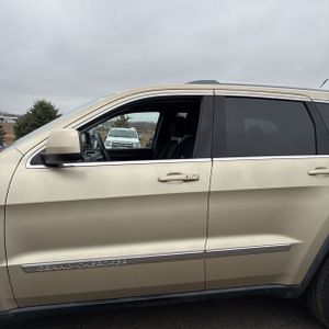 JEEP GRAND CHEROKEE LAREDO - 4