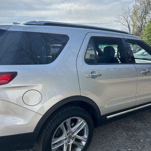 FORD EXPLORER LIMITED - 9