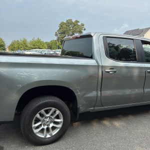 2023 Chevrolet SILVERADO 1500 RST 照片 9