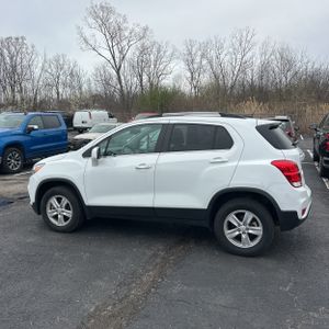 CHEVROLET TRAX LT - 3