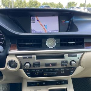 2013 Lexus ES 350 BASE photo 37