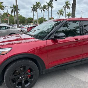 FORD EXPLORER ST - 2