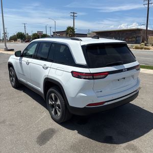 صورة 5 لـ 2024 JEEP GRAND CHEROKEE 4XE