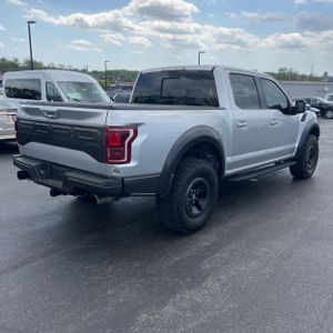 FORD F-150 RAPTOR - 8