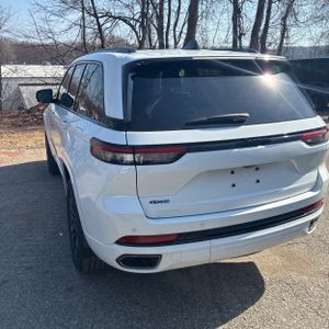 JEEP GRAND CHEROKEE 4XE ANNIVERSARY EDITION - 5