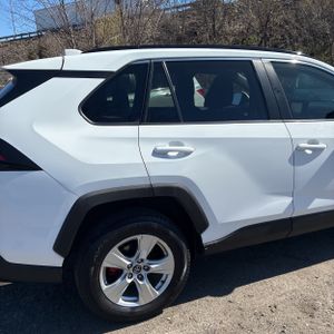 TOYOTA RAV4 - 9