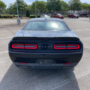 DODGE CHALLENGER - 7