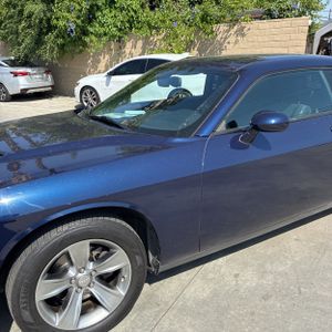 DODGE CHALLENGER - 2