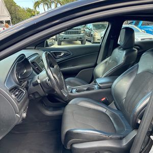 صورة مصغرة 32 لـ 2015 Chrysler 200 S