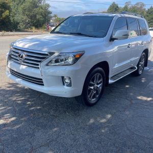 2015 Lexus LX 570 BASE — фото 1