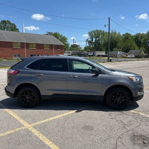 FORD EDGE SEL - 10