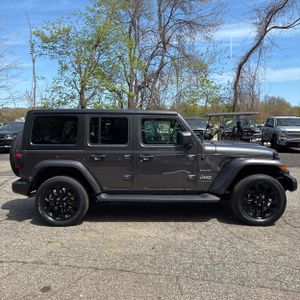 JEEP WRANGLER 4XE SAHARA 4X4 - 10