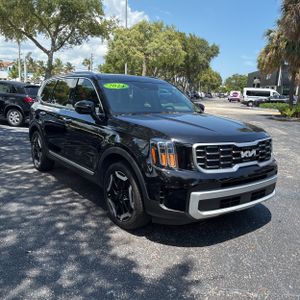 صورة 12 لـ 2024 KIA TELLURIDE S
