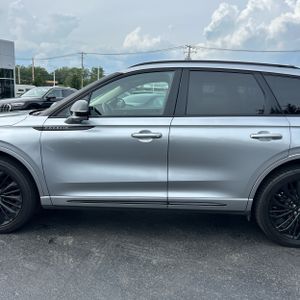 2023 Lincoln CORSAIR RESERVE 照片 4