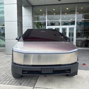 TESLA CYBERTRUCK BASE - 10