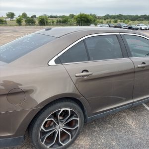FORD TAURUS SEL - 9