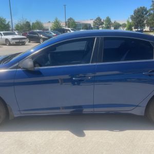 HYUNDAI SONATA SE - 4