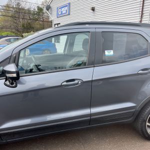 FORD ECOSPORT SES - 4