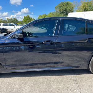 صورة 4 لـ 2023 BMW M550 I XDRIVE