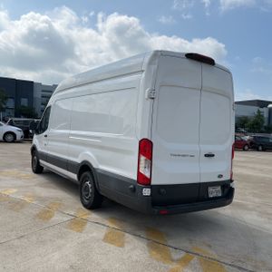 FORD TRANSIT 250 - 5