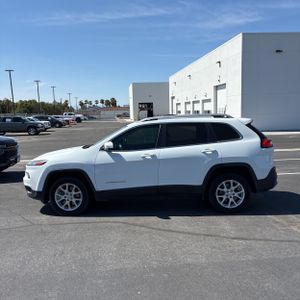 صورة 3 لـ 2017 JEEP CHEROKEE LATITUDE