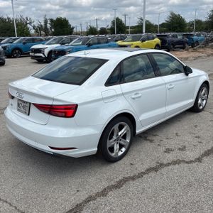AUDI A3 2.0T PREMIUM - 8