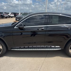 MERCEDES-BENZ GLC - 4