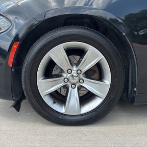 صورة مصغرة 17 لـ 2017 Dodge CHARGER SXT