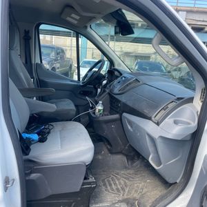 صورة 33 لـ 2019 FORD TRANSIT 250