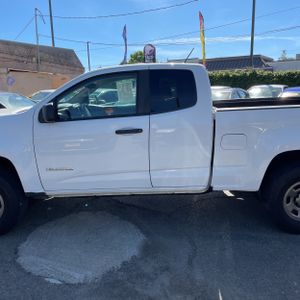 CHEVROLET COLORADO WORK TRUCK - 4