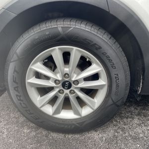 2019 KIA SORENTO LX 缩略图 19