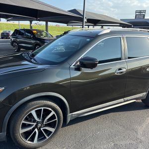 NISSAN ROGUE SV - 2