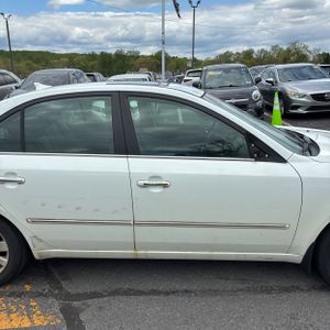 HYUNDAI SONATA SE - 10