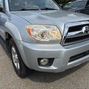 صورة مصغرة 55 لـ 2006 Toyota 4RUNNER SR5