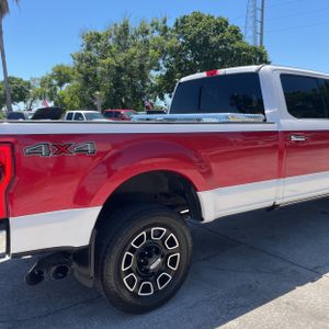 FORD F-350 SUPER DUTY PLATINUM - 9
