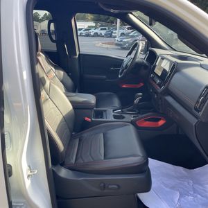 صورة مصغرة 32 لـ 2025 Nissan FRONTIER PRO-4X