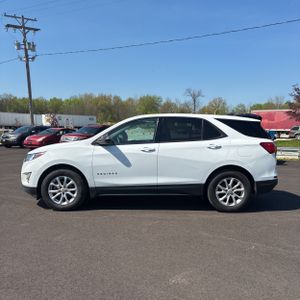 CHEVROLET EQUINOX LS - 3