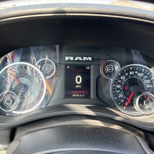 2024 RAM 2500 BIG HORN — миниатюра 39