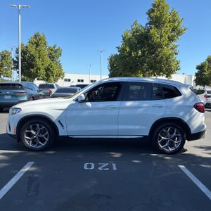 2023 BMW X3 XDRIVE30I 照片 3