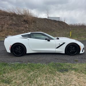 Chevrolet Corvette Stingray Z51 - 10