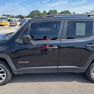 2021 JEEP RENEGADE SPORT — фото 4